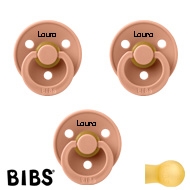 BIBS Colour Schnuller mit Namen, Gr. 2, 3 Peach, Rund Latex, (3er Pack)